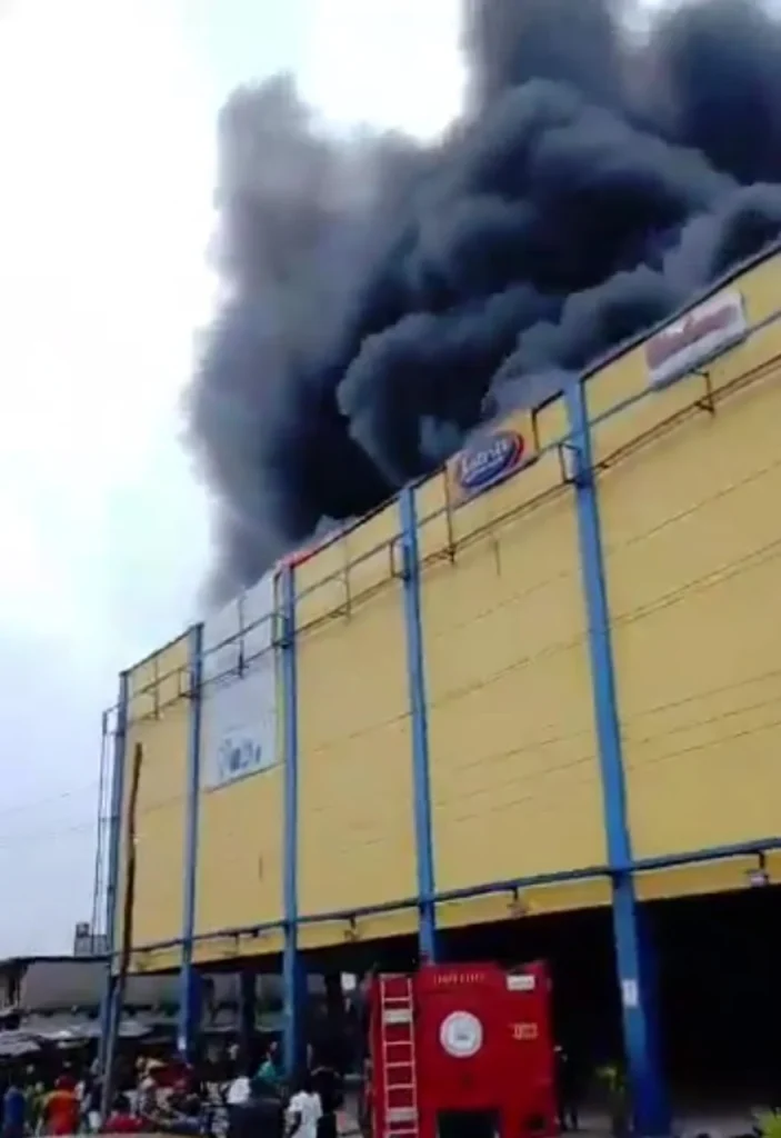 Fire breaks out at Justrite Superstore in Egbeda, Lagos